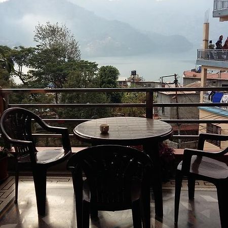 Hotel Bhadrakali Pokhara Inn Exterior foto